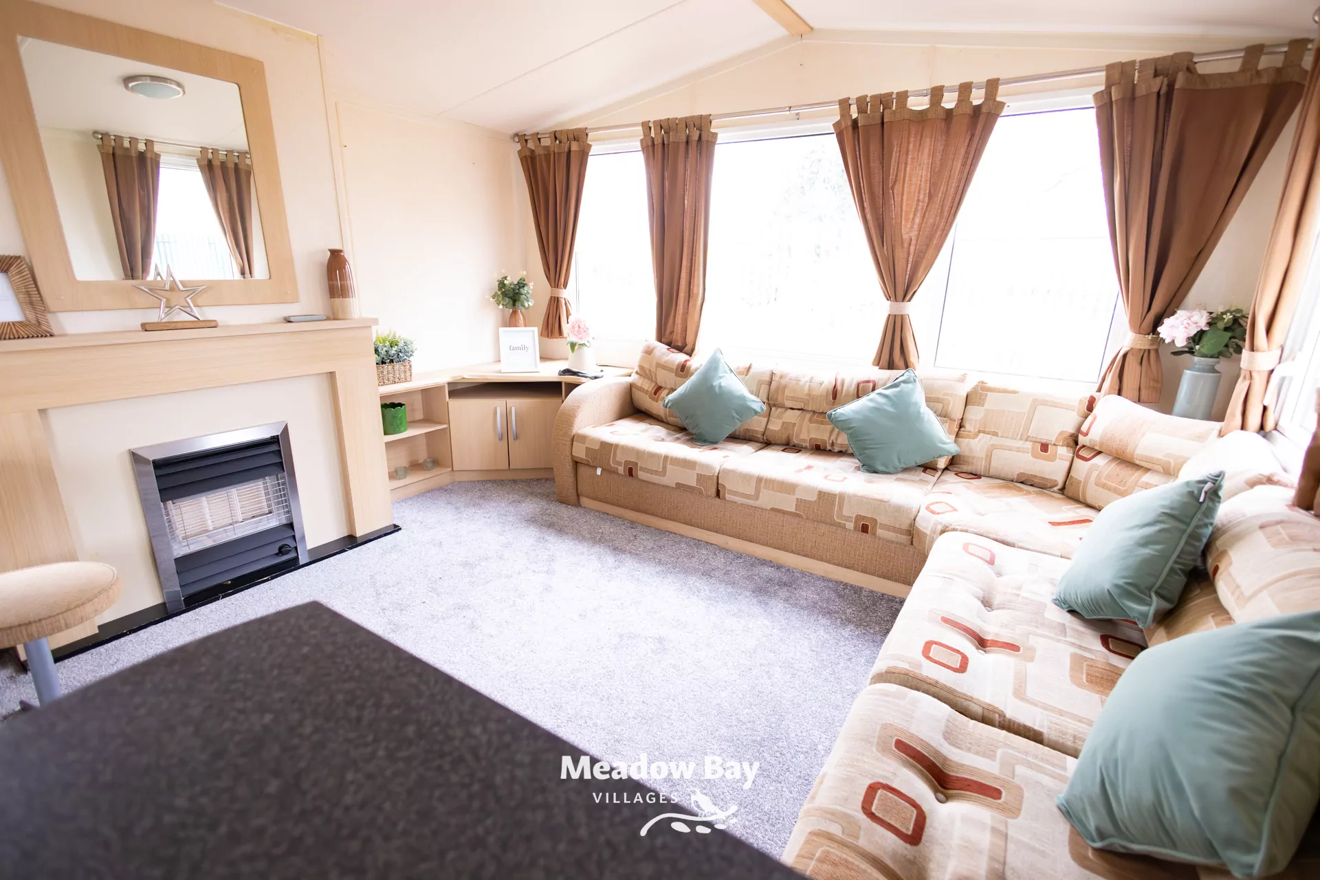 2009 Swift Burgundy Living area