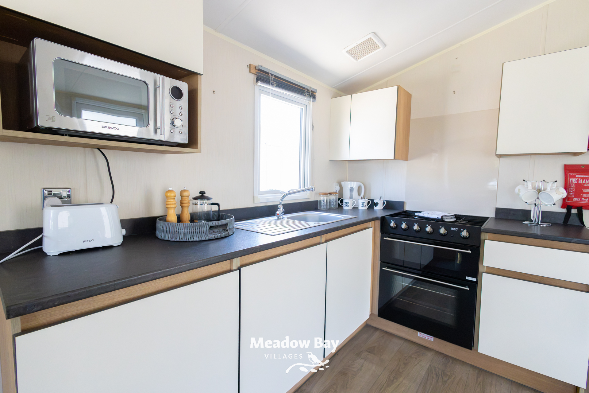 2018-Willerby-Mistral-35x12-2B-Small-wm-6
