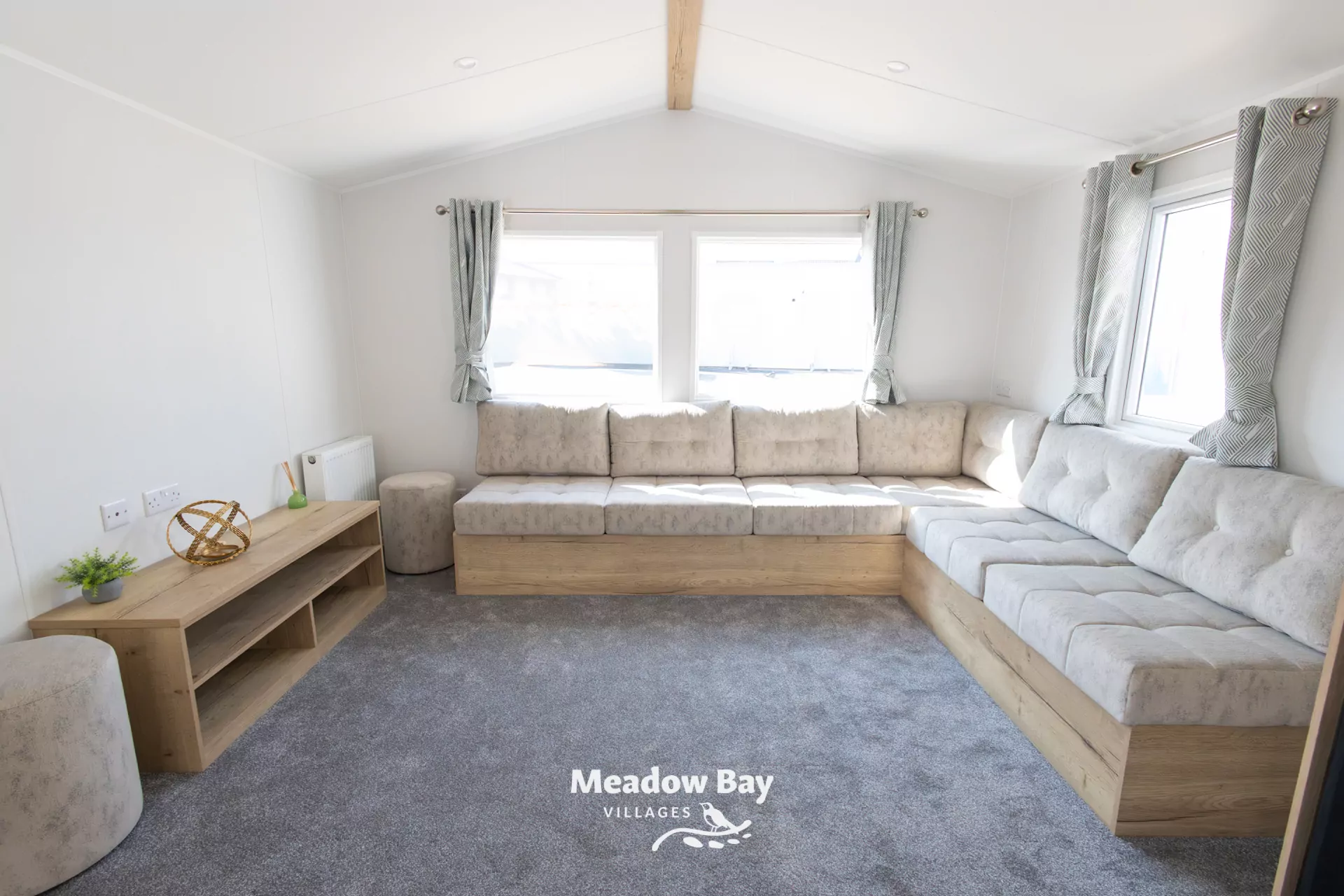 property gallery image 1