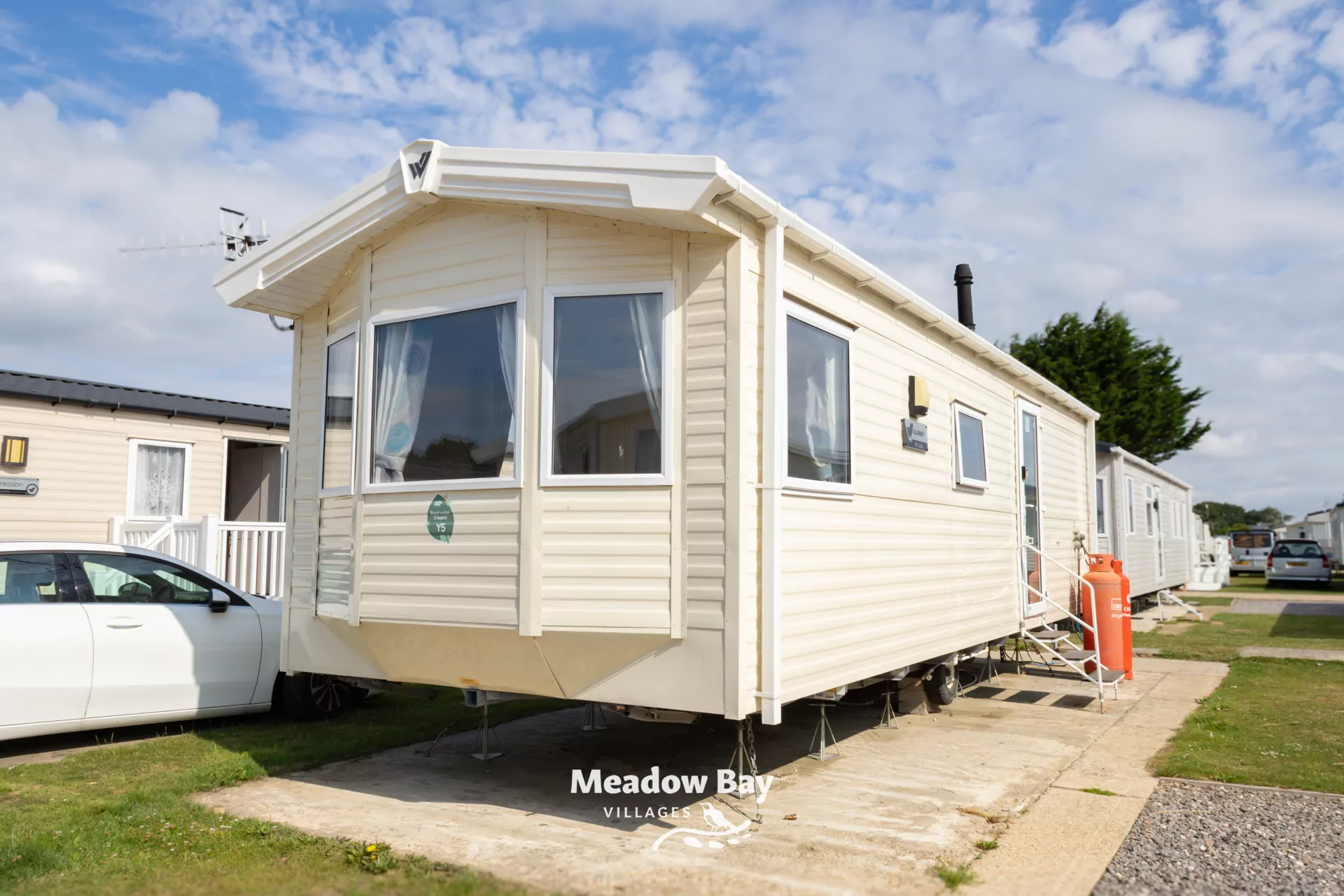 property gallery image 1