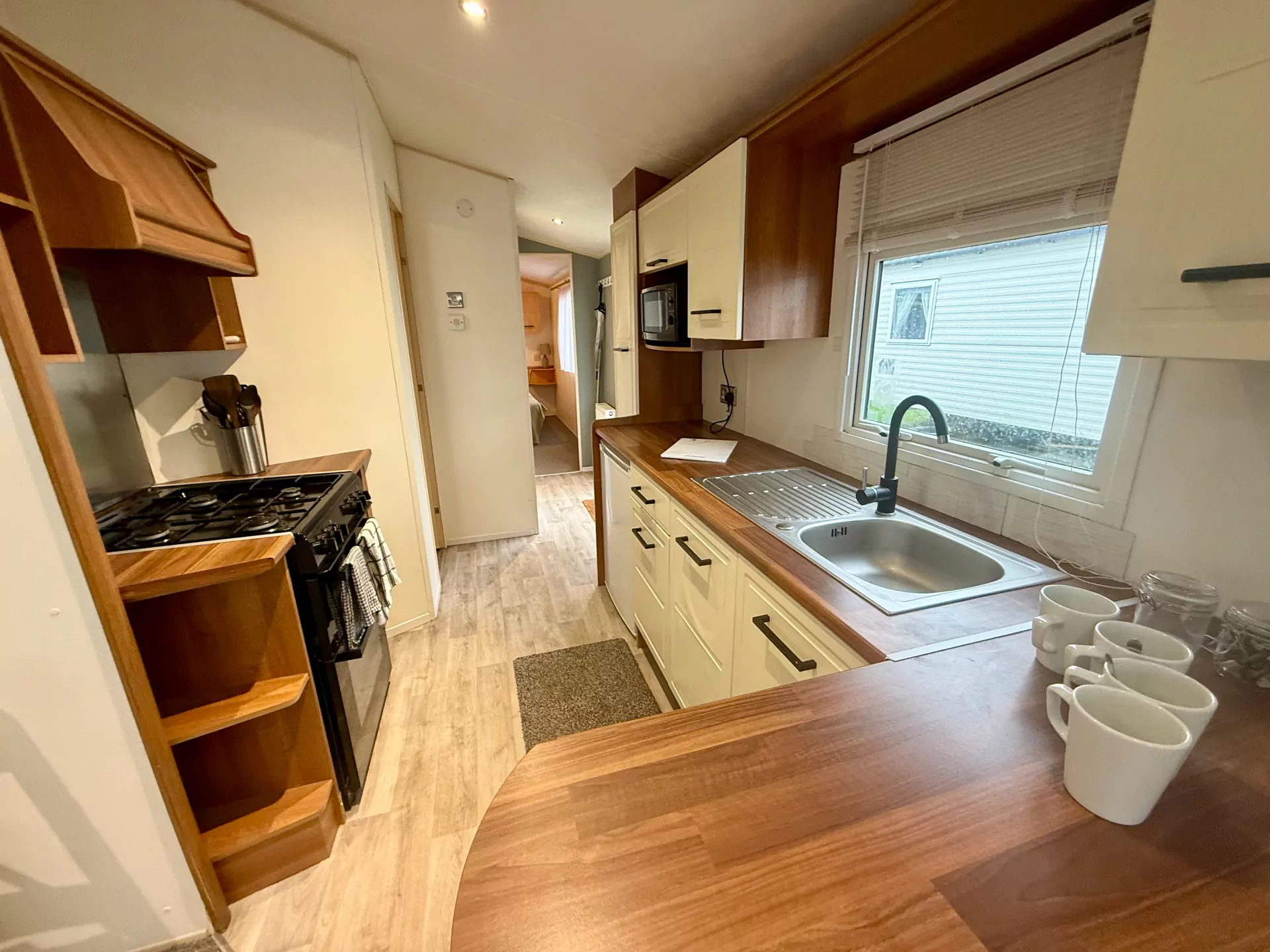 property gallery image 6