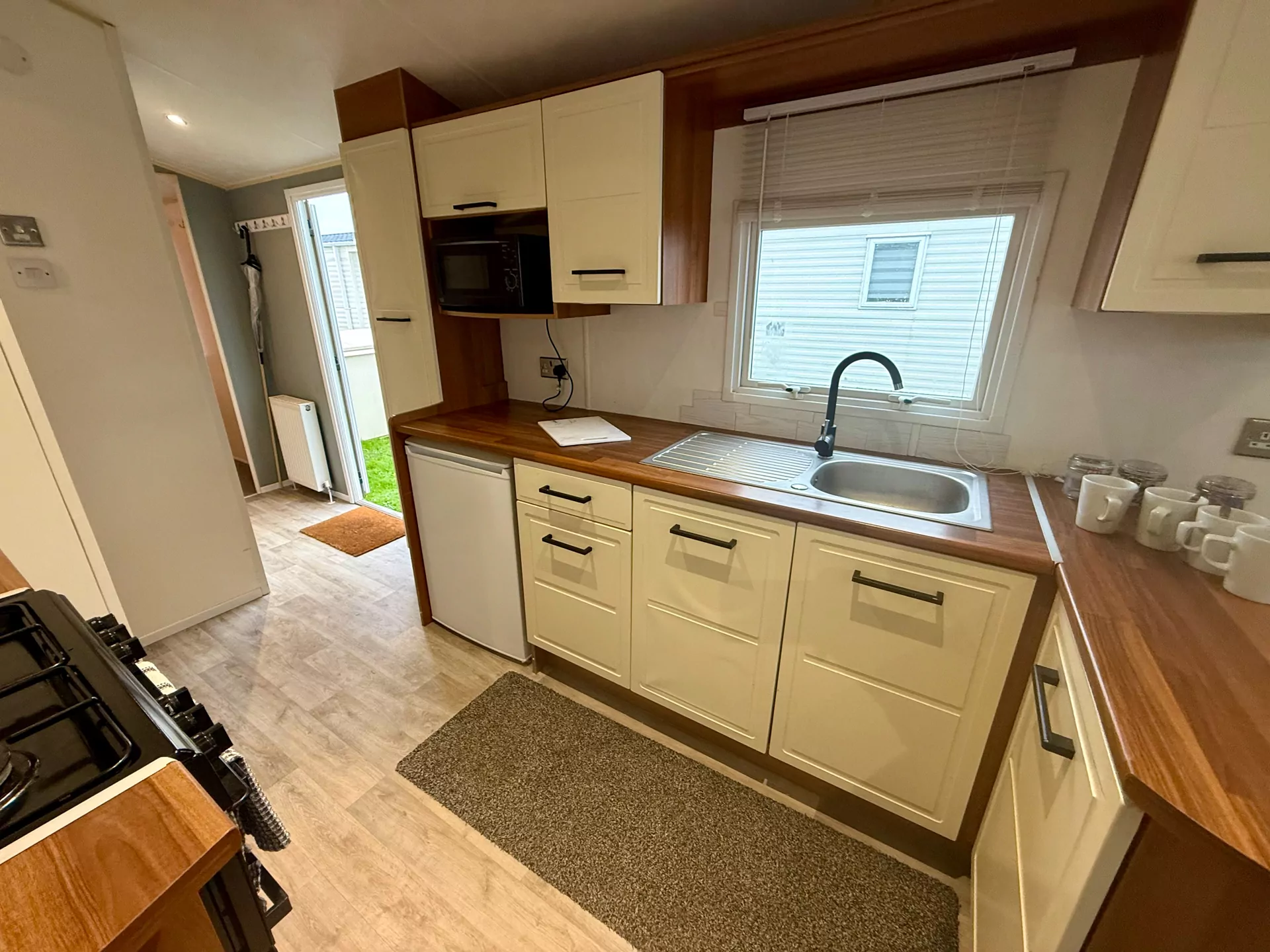 property gallery image 7