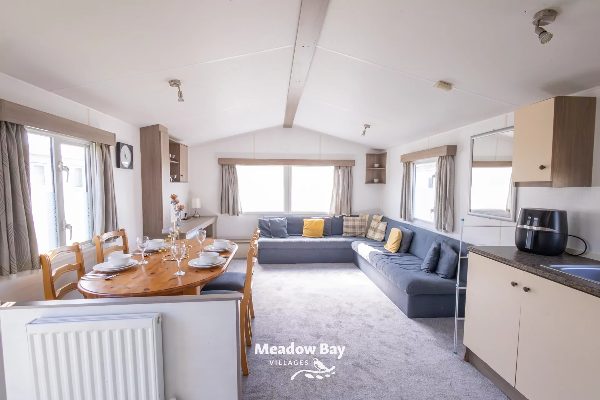 property gallery image 1