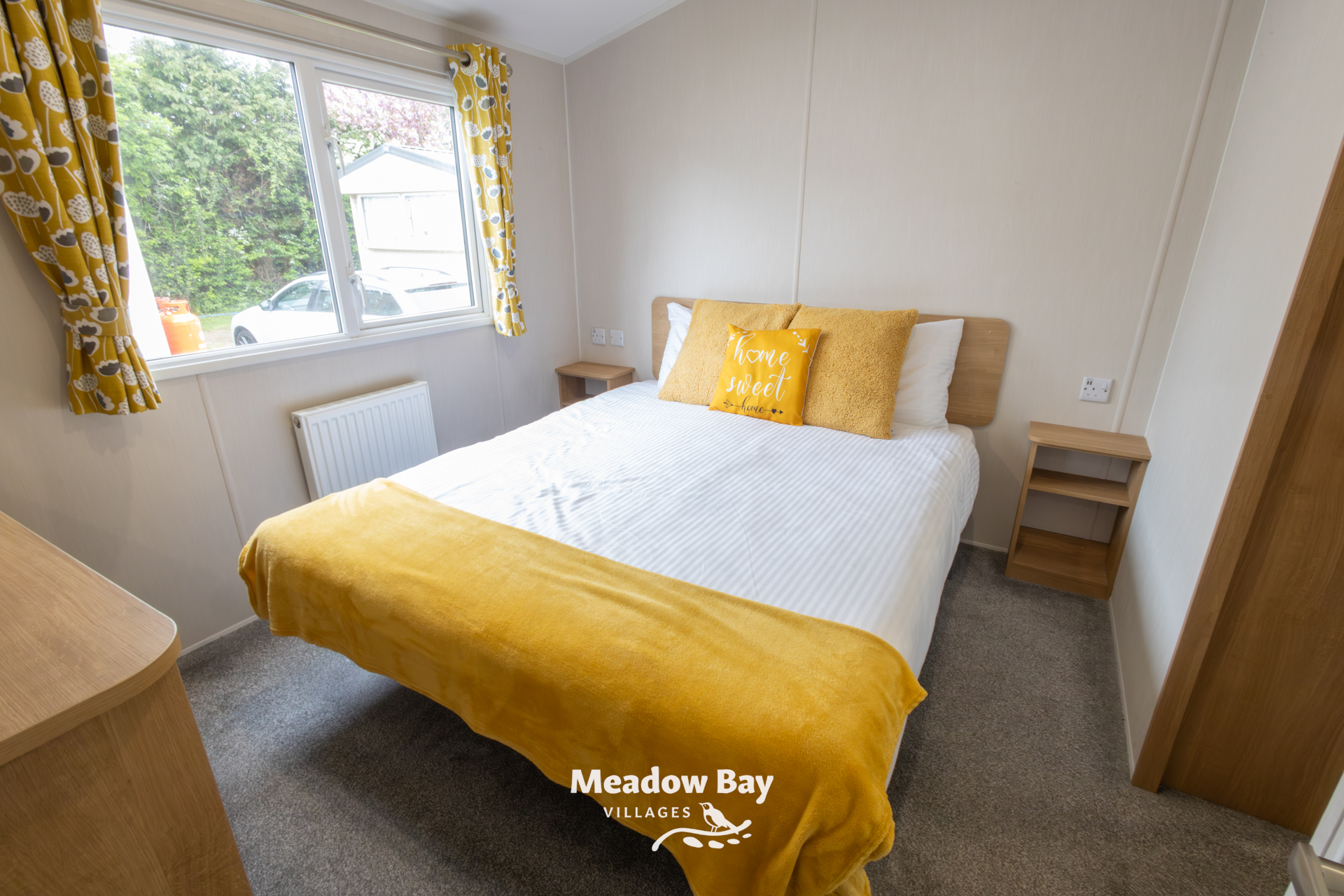 F35-2021-Willerby-Kelston-36x12-2B-Small-wm-12
