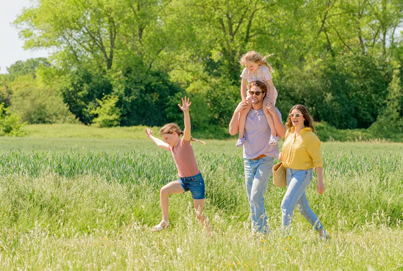 Activities Family Meadow Walk at Billing Aquadrome