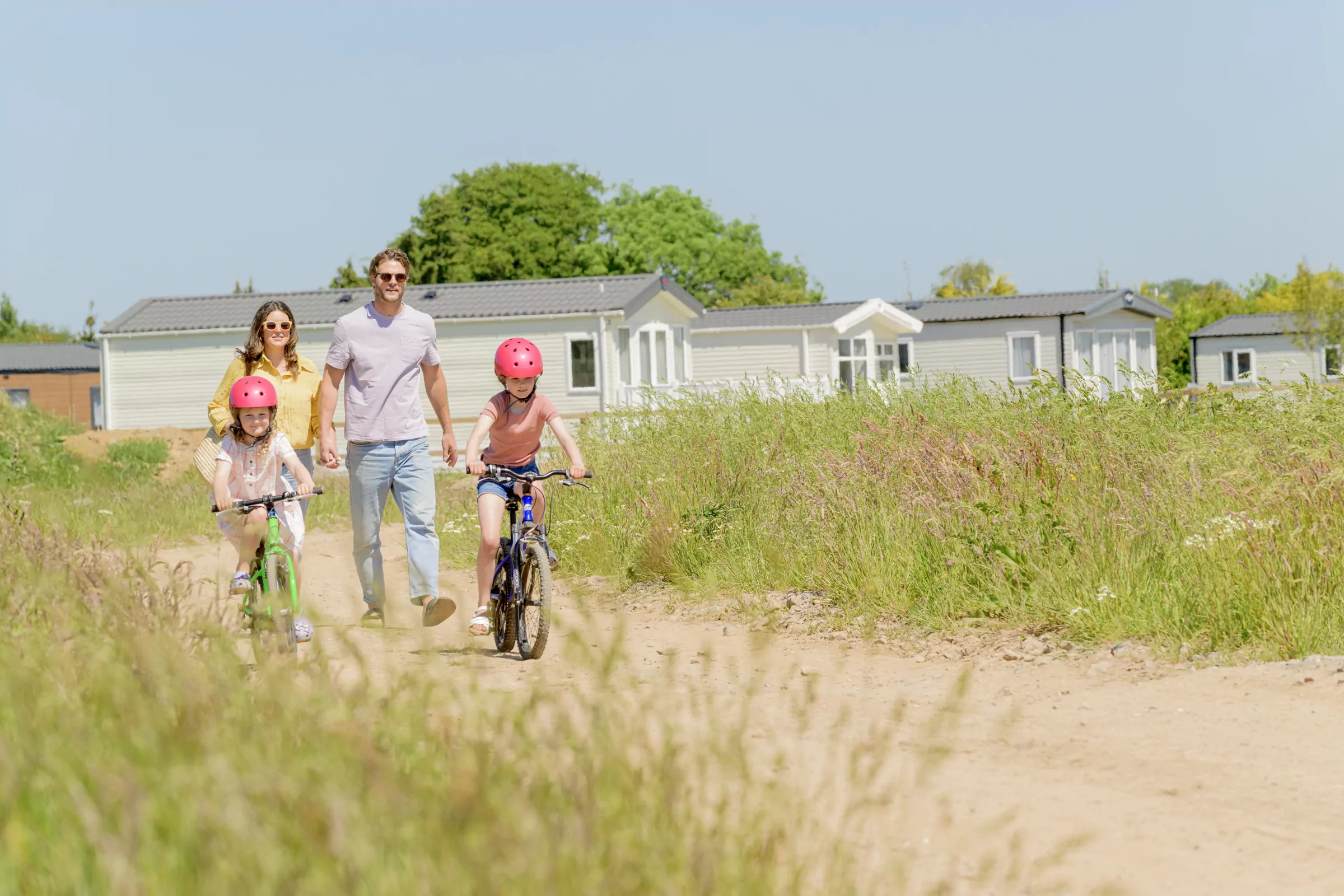 Family off to the beach at Hayling Island